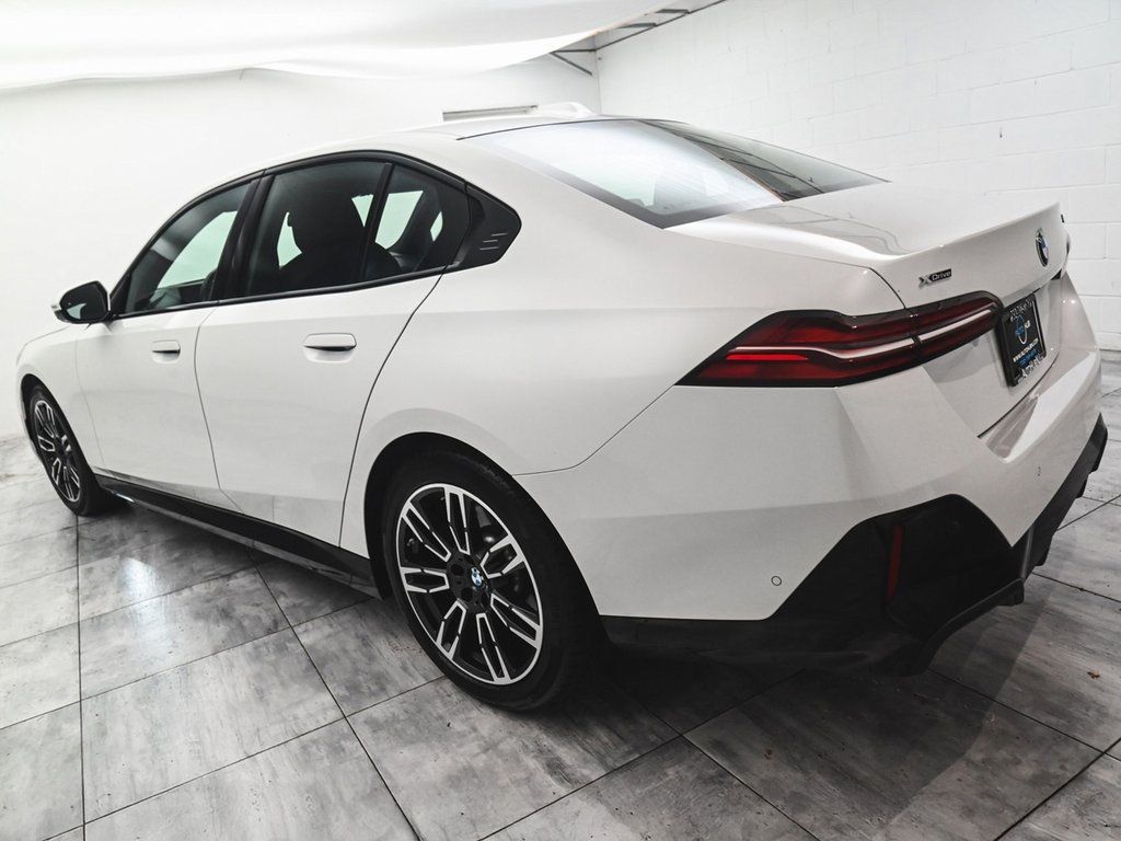 2025 Bmw 530i xDrive photo 4