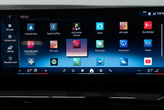 2025 BMW 5 Series 530i xDrive - 22885019 - 21