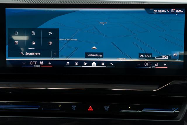 2025 BMW 5 Series 530i xDrive - 22961193 - 17