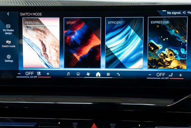 2025 BMW 5 Series 530i xDrive - 22961193 - 22