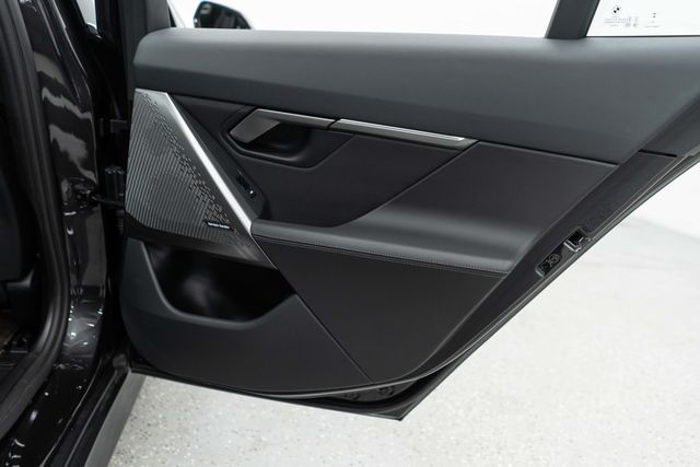 2025 BMW 5 Series 530i xDrive - 22961193 - 28