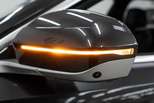 2025 BMW 5 Series 530i xDrive - 22961193 - 47