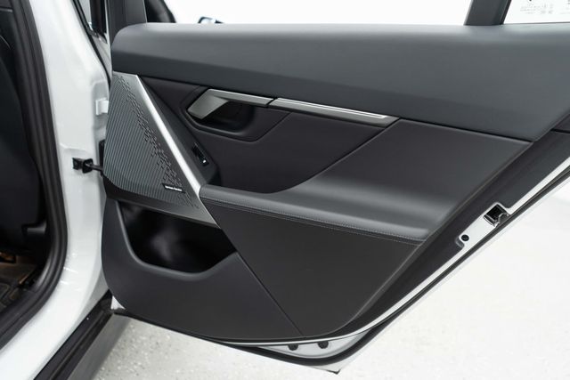 2025 BMW 5 Series 530i xDrive - 22963608 - 30