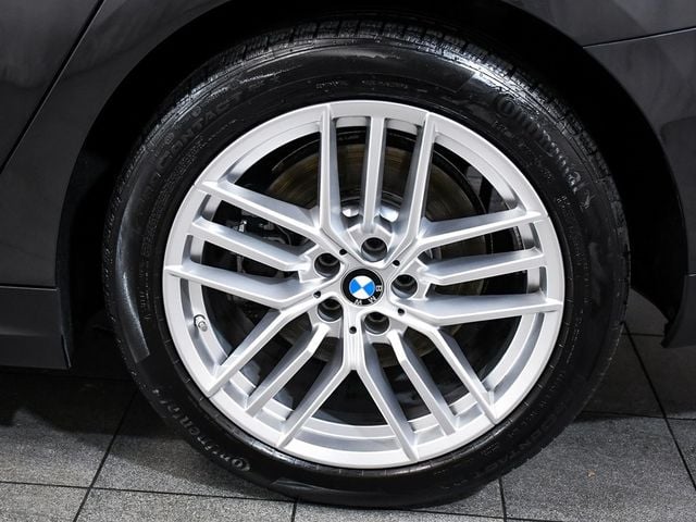 2025 BMW 5 Series 540i xDrive - 22956662 - 7