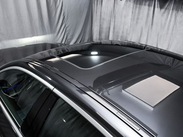 2025 BMW 5 Series 540i xDrive - 22956662 - 85