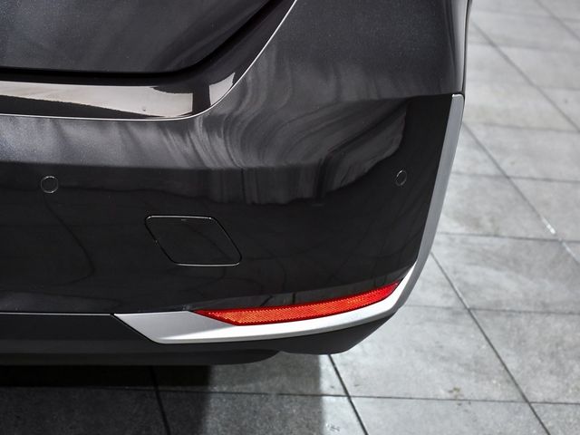 2025 BMW 5 Series 540i xDrive - 22956662 - 88