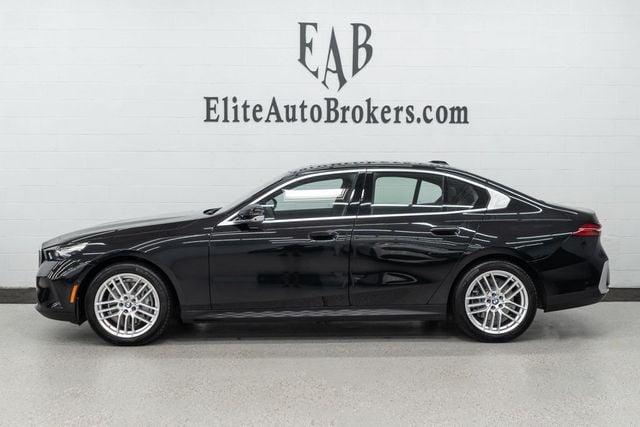 2025 BMW 5 Series 540i xDrive - 22929738 - 1