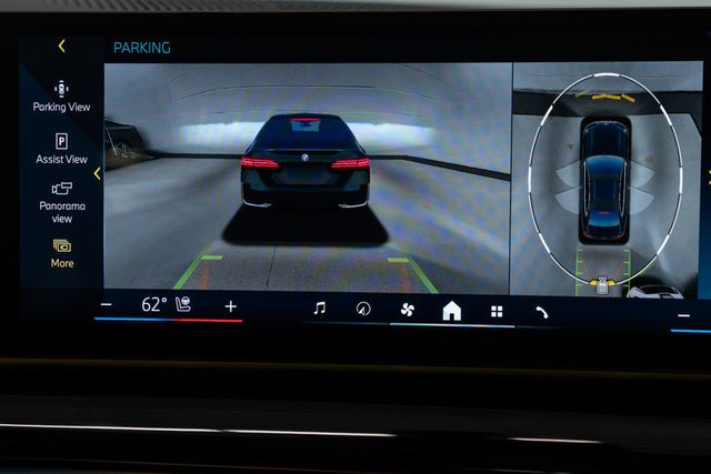 2025 BMW 5 Series 540i xDrive - 22929738 - 25