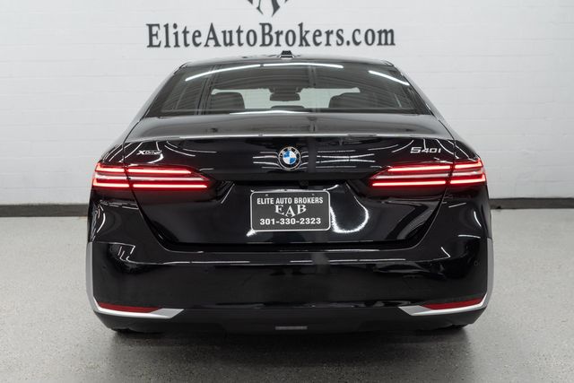 2025 BMW 5 Series 540i xDrive - 22929738 - 3