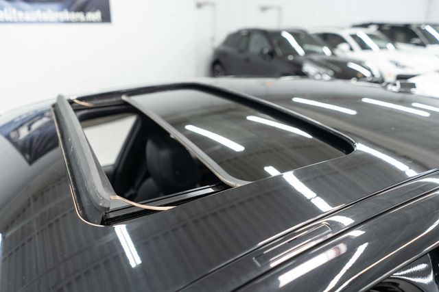 2025 BMW 5 Series 540i xDrive - 22929738 - 50