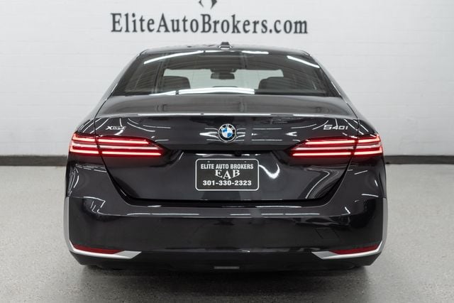 2025 BMW 5 Series 540i xDrive - 22929739 - 3