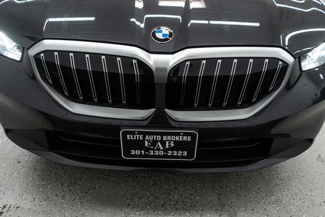 2025 BMW 5 Series 540i xDrive - 22929739 - 44