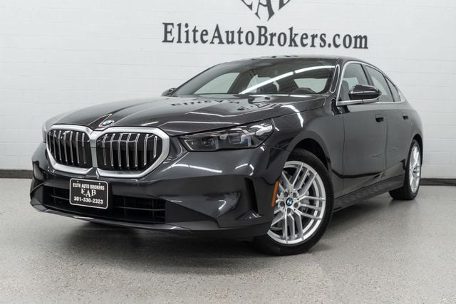 2025 BMW 5 Series 540i xDrive - 22929739 - 50