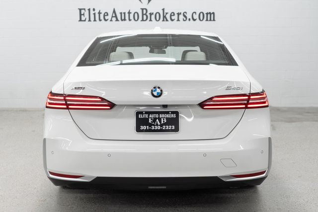 2025 BMW 5 Series 540i xDrive - 23045073 - 3