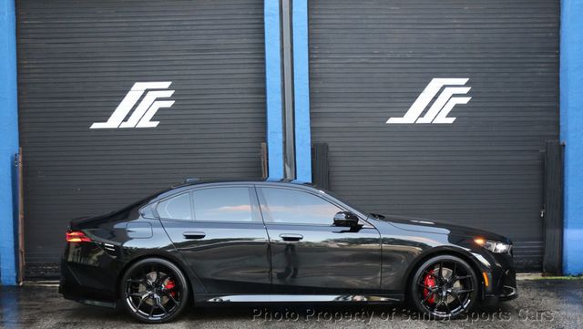 2025 BMW 5 Series 540i xDrive - 22963640 - 0