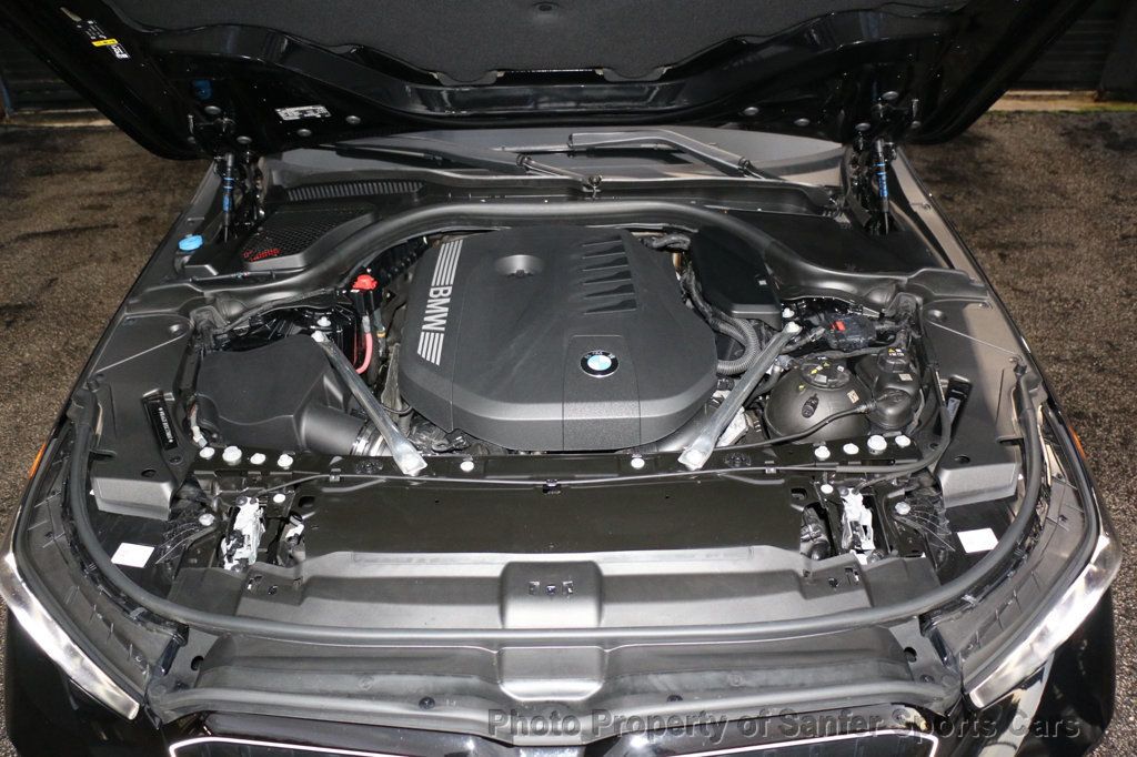 2025 BMW 5 Series 540i xDrive - 22963640 - 11