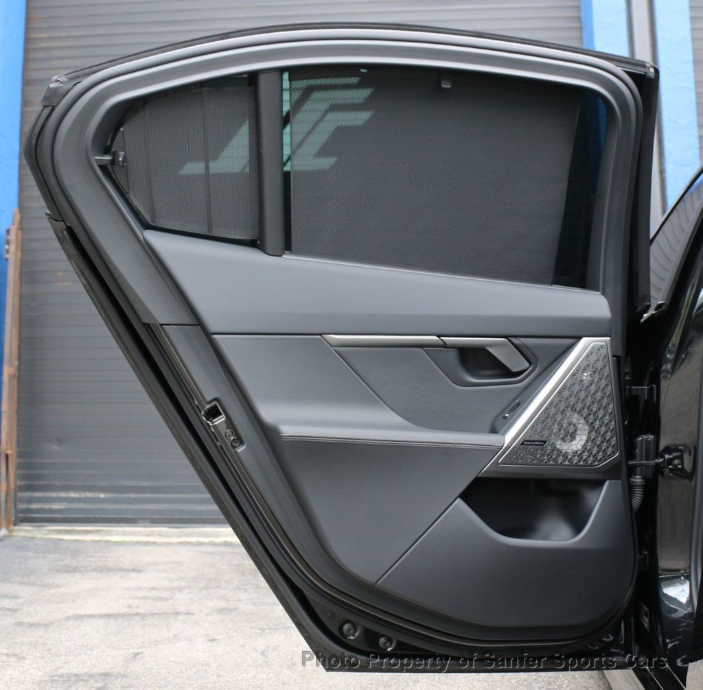 2025 BMW 5 Series 540i xDrive - 22963640 - 19