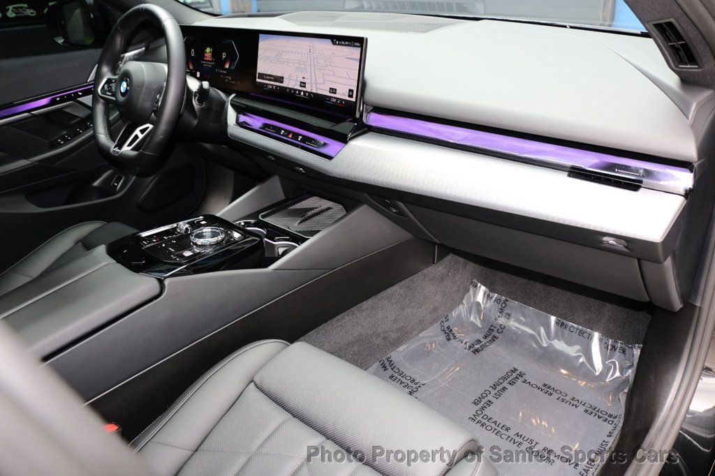 2025 BMW 5 Series 540i xDrive - 22963640 - 23