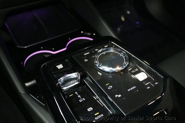 2025 BMW 5 Series 540i xDrive - 22963640 - 25