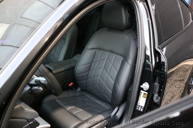 2025 BMW 5 Series 540i xDrive - 22963640 - 27