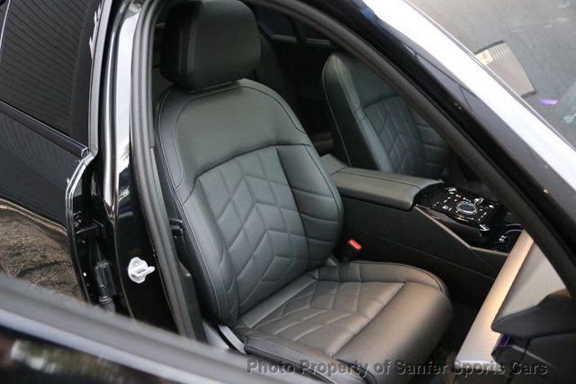 2025 BMW 5 Series 540i xDrive - 22963640 - 28