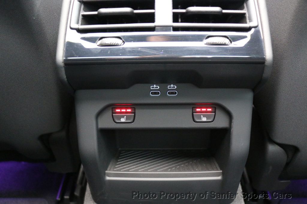 2025 BMW 5 Series 540i xDrive - 22963640 - 32