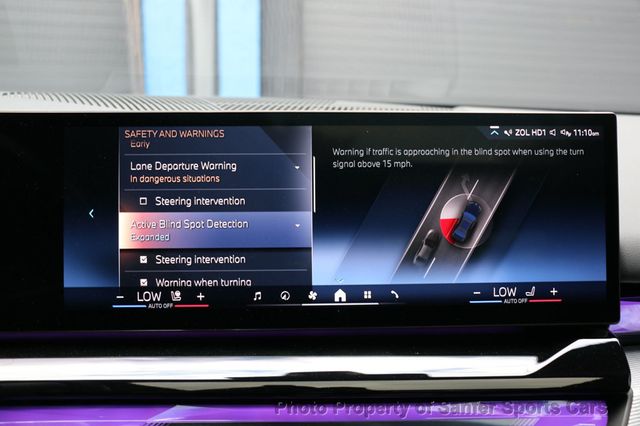 2025 BMW 5 Series 540i xDrive - 22963640 - 37