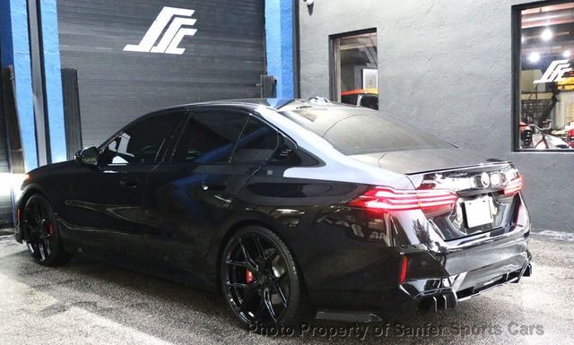 2025 BMW 5 Series 540i xDrive - 22963640 - 4