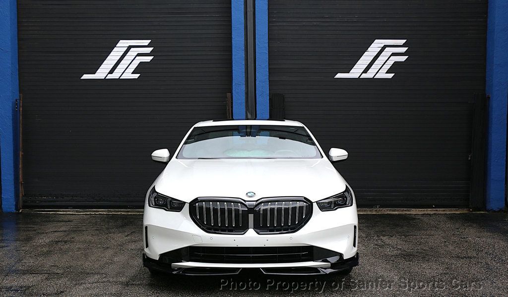 2025 BMW 5 Series 540i xDrive - 22998206 - 11