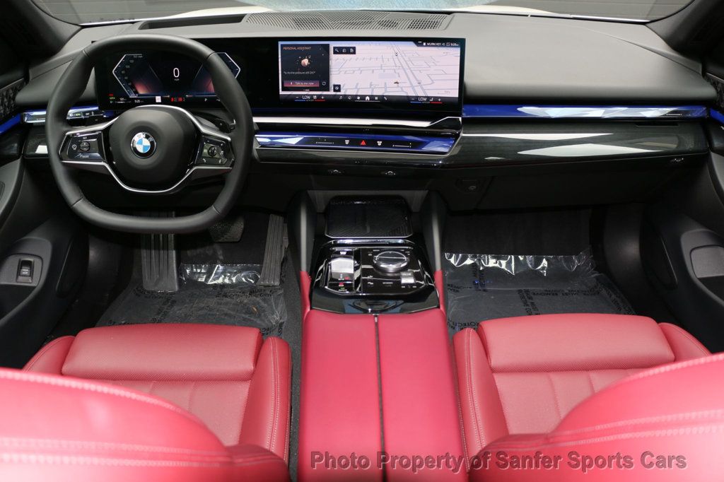 2025 BMW 5 Series 540i xDrive - 22998206 - 24