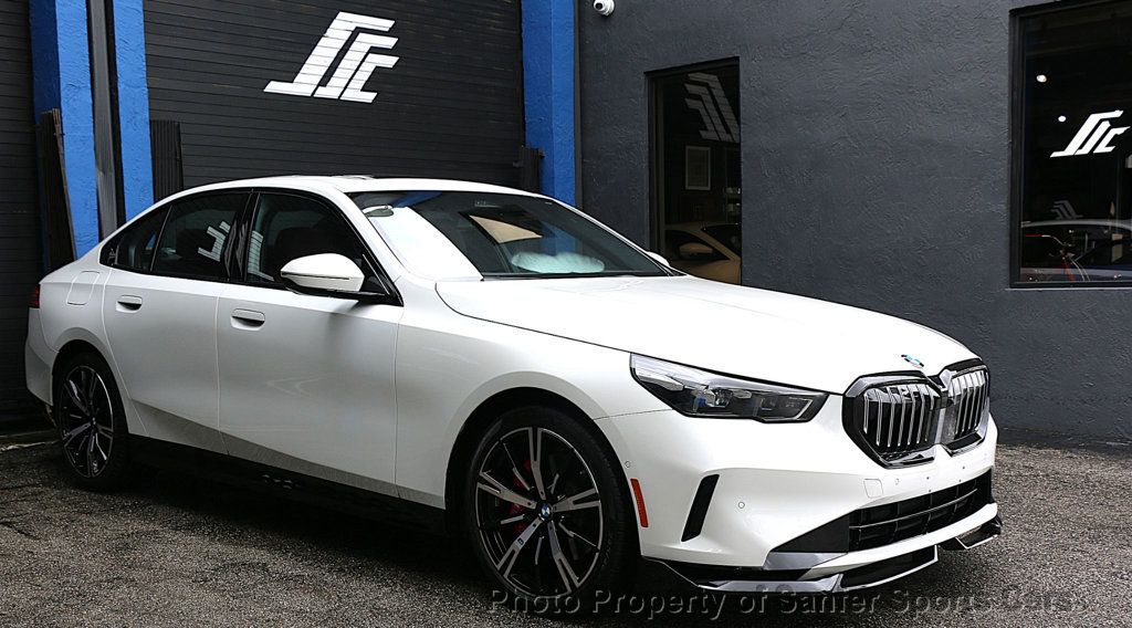 2025 BMW 5 Series 540i xDrive - 22998206 - 2