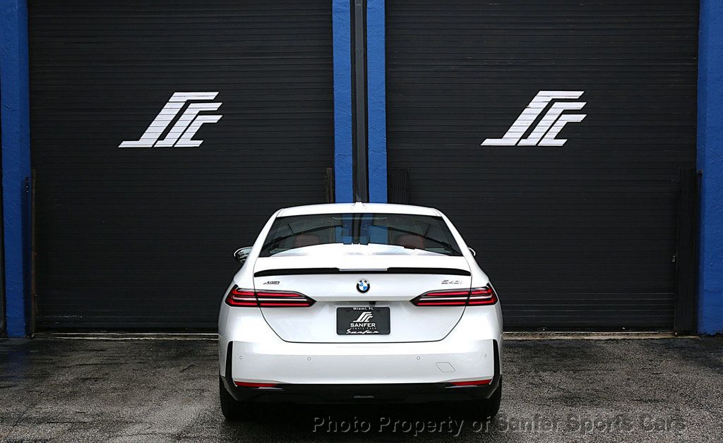 2025 BMW 5 Series 540i xDrive - 22998206 - 6