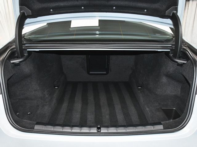 2025 BMW 7 Series 740i - 22910939 - 99