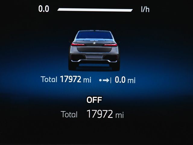 2025 BMW 7 Series 740i - 22910939 - 39