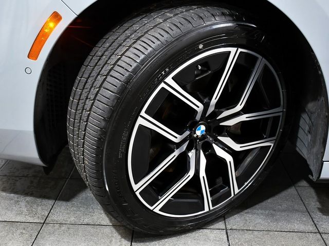2025 BMW 7 Series 740i - 22910939 - 6