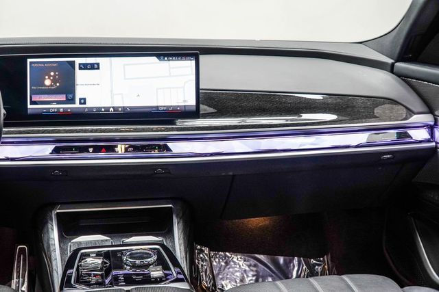 2025 BMW 7 Series 740i - 22996989 - 16