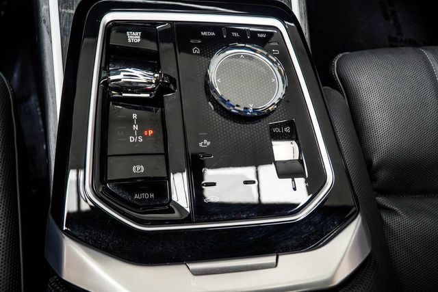 2025 BMW 7 Series 740i - 22996989 - 19