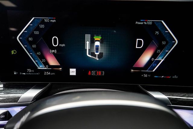 2025 BMW 7 Series 740i - 22996989 - 29