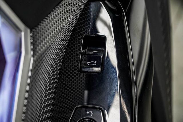 2025 BMW 7 Series 740i - 22996989 - 35