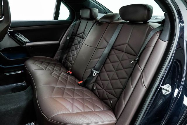 2025 BMW 7 Series 740i xDrive - 22990749 - 16