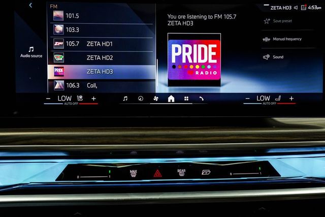 2025 BMW 7 Series 740i xDrive - 22990749 - 29