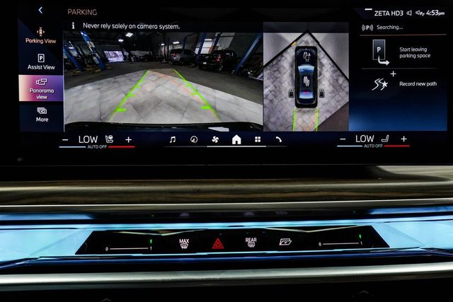 2025 BMW 7 Series 740i xDrive - 22990749 - 30