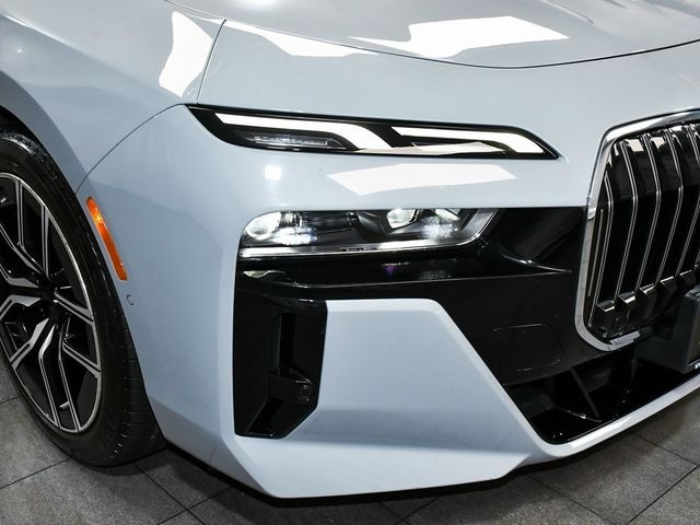 2025 BMW 7 Series 740i xDrive - 22904199 - 99