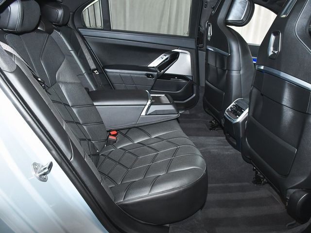 2025 BMW 7 Series 740i xDrive - 22904199 - 84