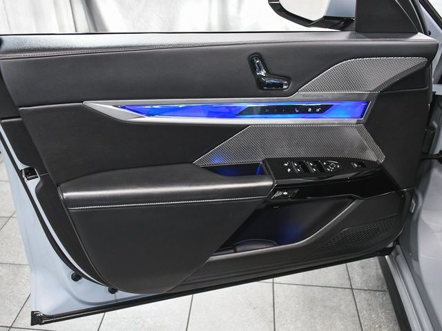 2025 BMW 7 Series 740i xDrive - 22904199 - 8