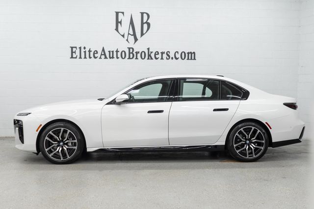 2025 BMW 7 Series 740i xDrive - 23020795 - 1