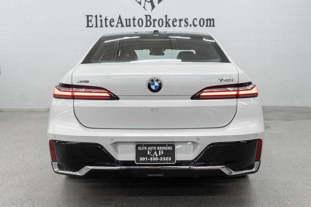 2025 BMW 7 Series 740i xDrive - 23020795 - 3