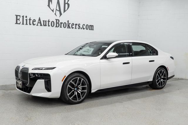 2025 BMW 7 Series 740i xDrive - 23020795 - 40