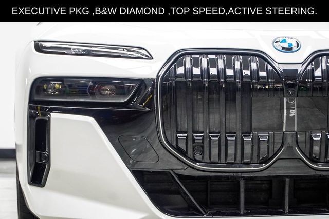 2025 BMW 7 Series 750e xDrive Plug-In Hybrid - 23060697 - 13