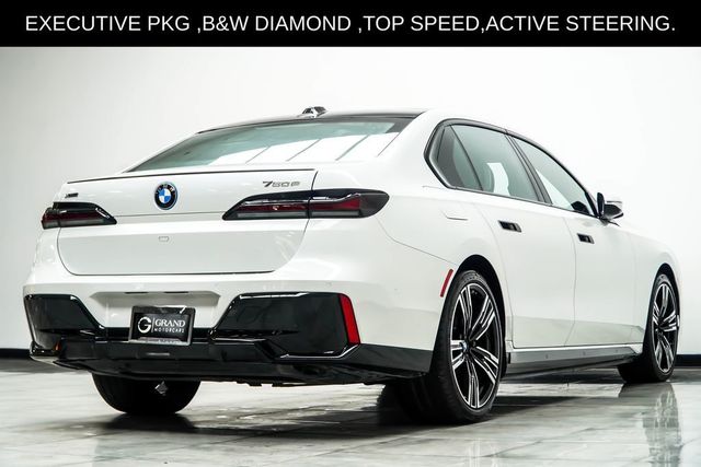 2025 BMW 7 Series 750e xDrive Plug-In Hybrid - 23060697 - 19